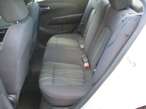 Used 2016 Chevrolet Sonic LT FWD image 17