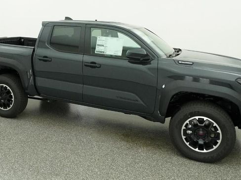New 2026 Toyota Tacoma TRD Off-Road image 12