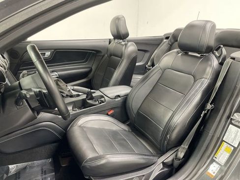 Used 2019 Ford Mustang GT Premium w/ Equipment Group 401A RWD image 11