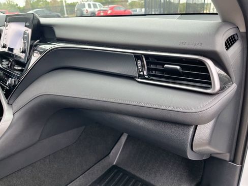 Used 2023 Toyota Camry LE image 29