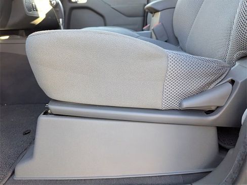 Used 2019 Nissan Frontier SV w/ Value Truck Package image 12