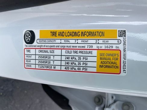 Used 2023 Chevrolet Traverse LT image 41