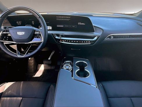 New 2026 Cadillac Lyriq Sport image 5