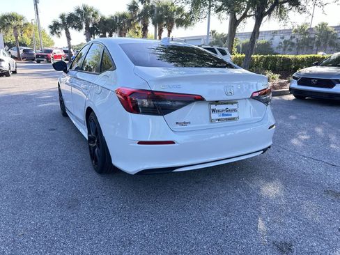 Used 2023 Honda Civic Sport image 4