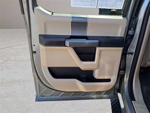 Used 2020 Ford F150 XLT w/ Equipment Group 302A Luxury image 17