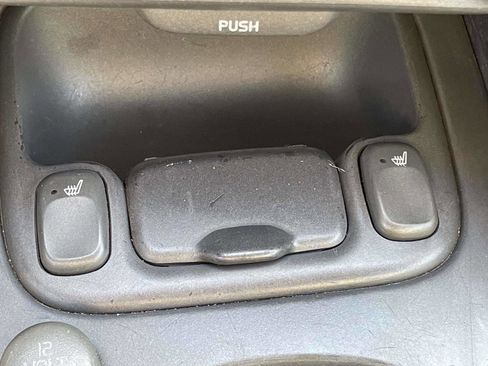 Used 2002 Volvo C70 LT FWD image 28