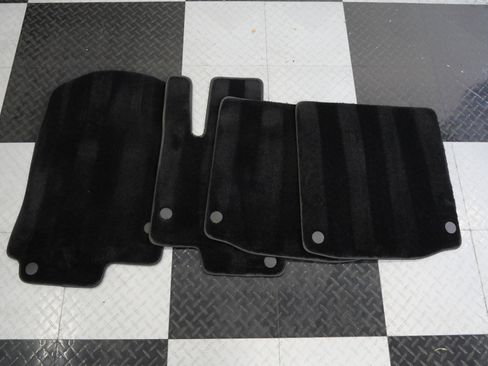 Used 2025 Mercedes-Benz Maybach GLS 600 4MATIC image 44