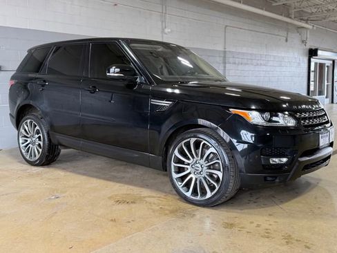 Used 2016 Land Rover Range Rover Sport SE image 6