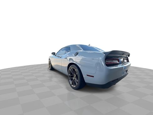 Used 2022 Dodge Challenger R/T Scat Pack w/ Dynamics Package image 39