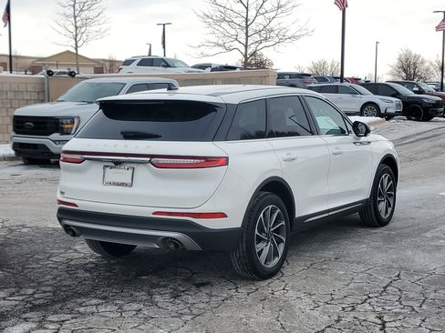 Certified 2024 Lincoln Corsair AWD w/ Equipment Group 101A image 6