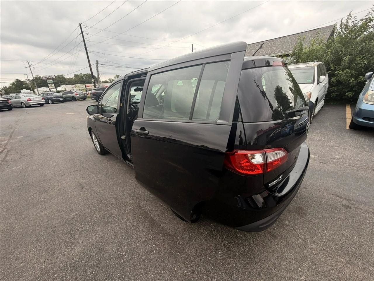 Used 2012 MAZDA MAZDA5 Sport FWD image 27