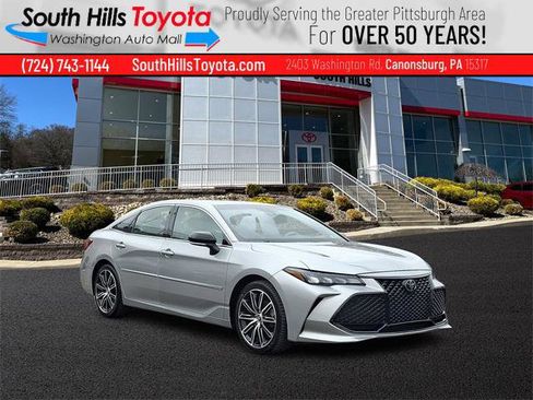 Certified 2020 Toyota Avalon XSE image 1