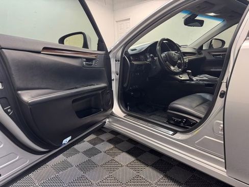 Used 2016 Lexus ES 350 w/ Navigation System Package FWD image 11