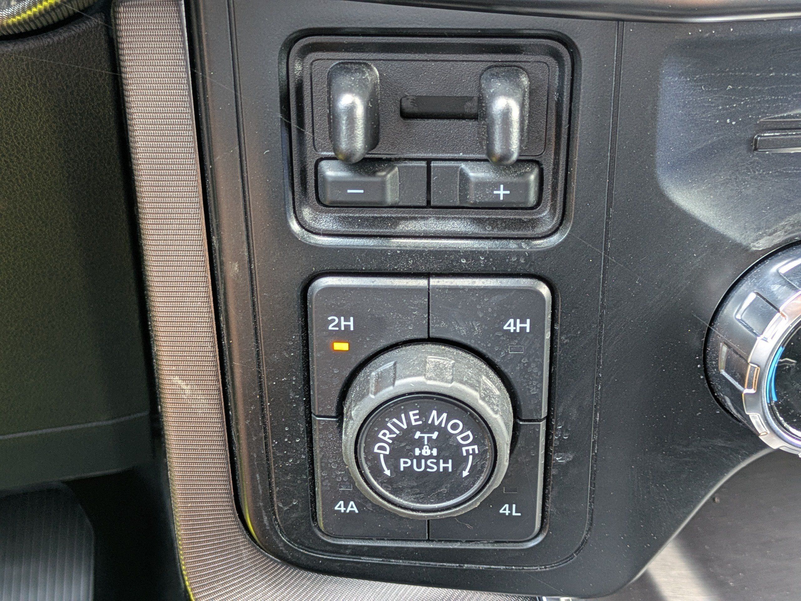 Used 2024 Ford F150 Platinum w/ Equipment Group 702A High AWD/4WD image 27