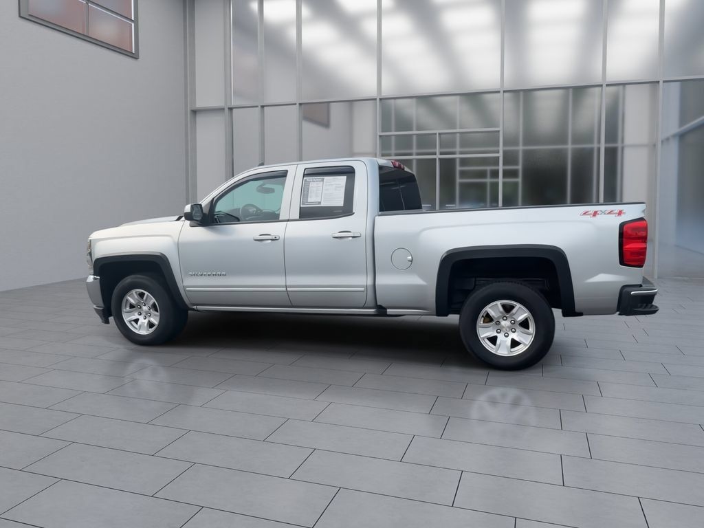 Used 2016 Chevrolet Silverado 1500 LT w/ All Star Edition AWD/4WD image 5