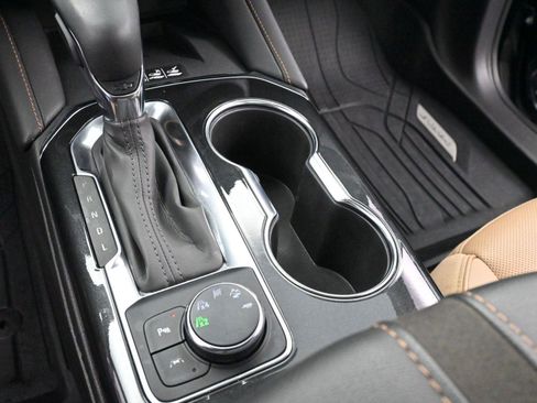 Used 2024 Chevrolet Blazer Premier w/ Driver Confidence II Package image 20