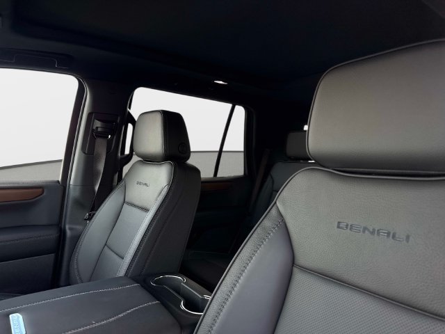 New 2026 GMC Yukon Denali w/ Sun & Power Step Package RWD image 20