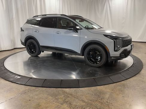 New 2026 Kia Sportage X-Line w/ X-Line Technology Package image 2
