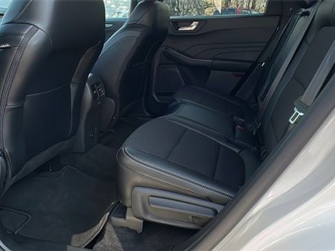 New 2025 Ford Escape SE image 22