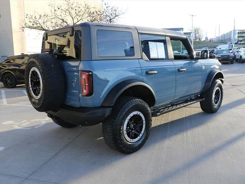 Used 2023 Ford Bronco Badlands image 5