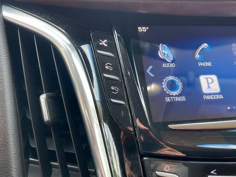 Used 2015 Cadillac Escalade ESV Premium image 40