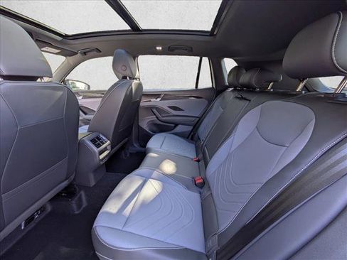 New 2026 Volkswagen Tiguan SE R-Line FWD image 19