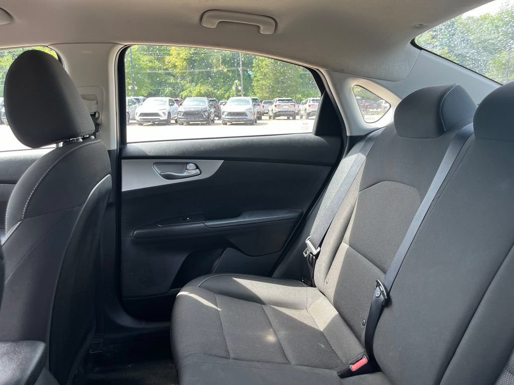 Used 2023 Kia Forte Sedan FWD image 19