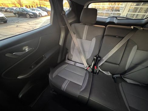 Used 2025 Chevrolet Blazer LT image 40