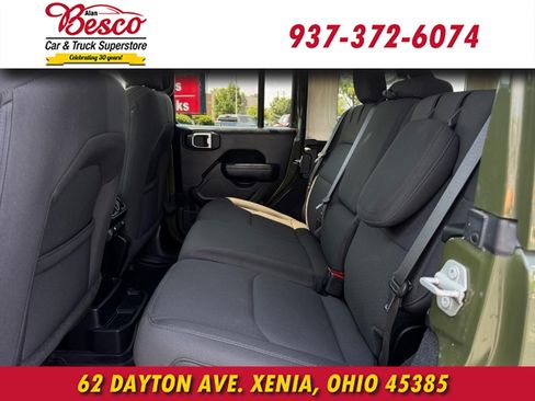 Used 2023 Jeep Wrangler Unlimited w/ Cold Weather Group AWD/4WD image 8