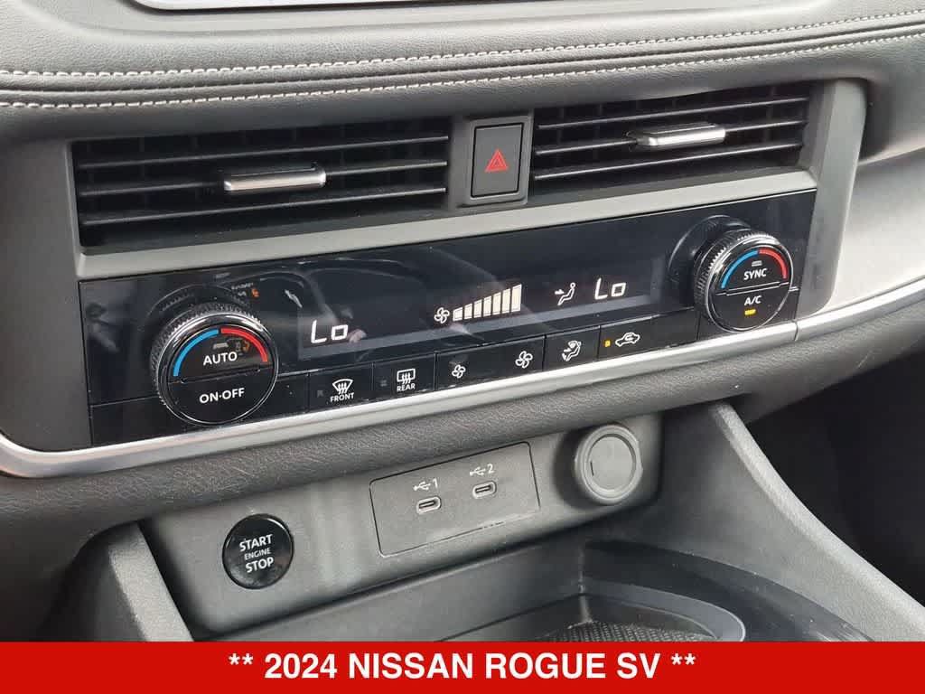 Used 2024 Nissan Rogue SV FWD image 28