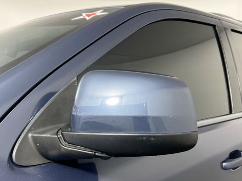 Used 2019 Dodge Durango SXT image 12