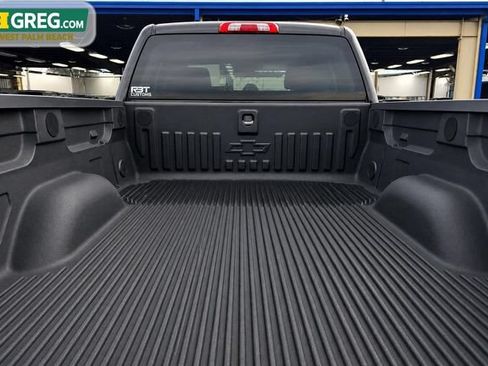 Used 2018 Chevrolet Silverado 1500 Custom w/ Custom Convenience Package RWD image 18