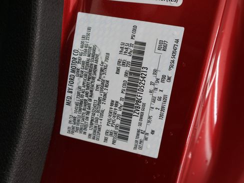 Used 2013 Ford Mustang GT Premium w/ Comfort Pkg RWD image 47