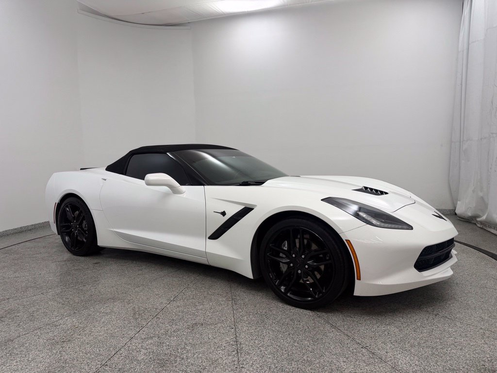 Used 2019 Chevrolet Corvette Stingray Convertible w/ Carbon Flash Badge Package RWD image 5