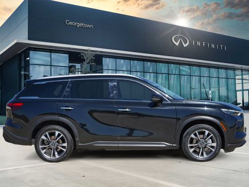 Certified 2023 INFINITI QX60 Luxe w/ Performance Audio Package FWD image 3