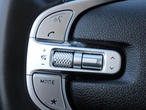 Used 2022 Genesis GV70 2.5T image 24