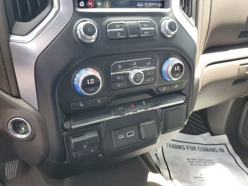 Used 2022 GMC Sierra 2500 SLE w/ SLE Convenience Package image 21