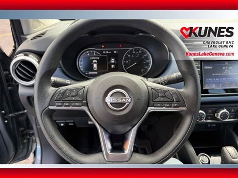 Used 2025 Nissan Versa SV FWD image 19