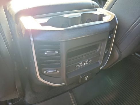 Used 2021 RAM 1500 Big Horn AWD/4WD image 12