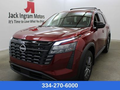 New 2026 Nissan Pathfinder SV