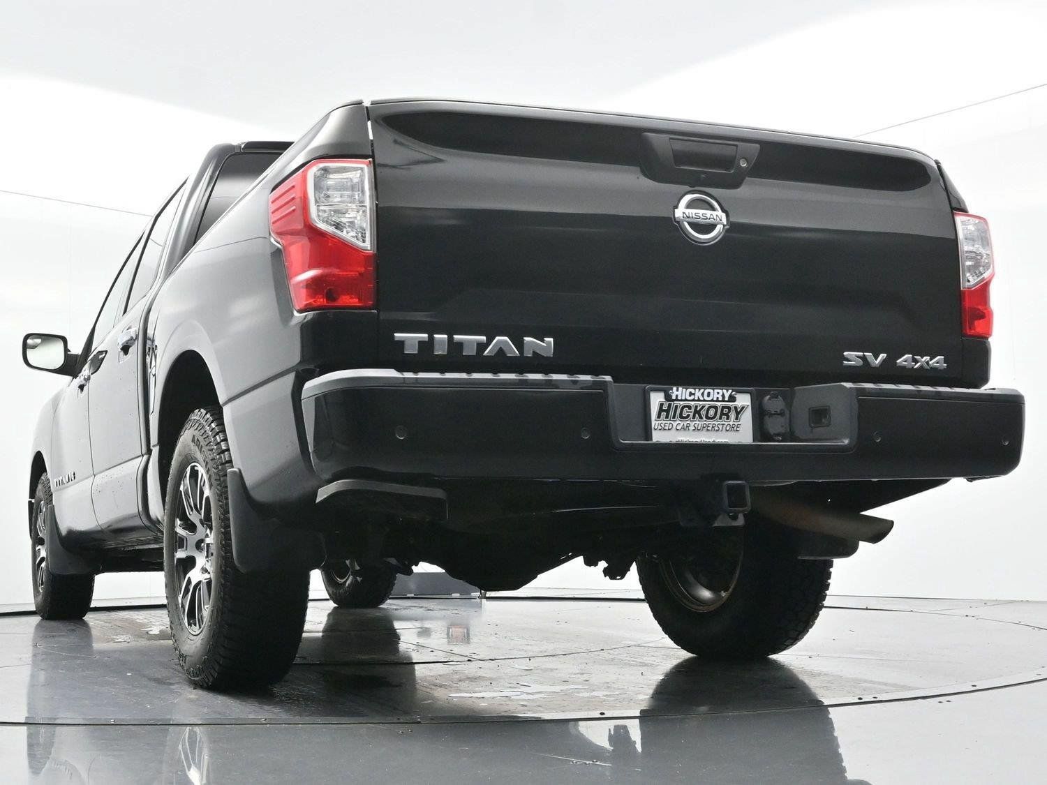 Used 2020 Nissan Titan SV w/ SV Convenience Package AWD/4WD image 50