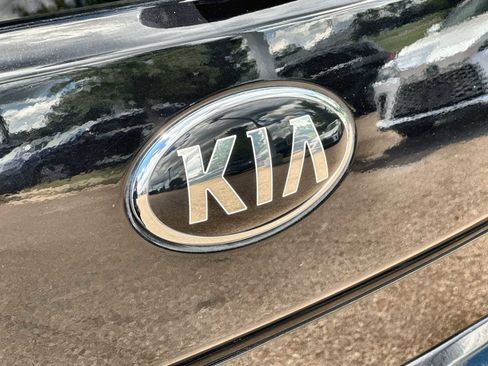Used 2020 Kia Soul GT-Line Turbo FWD image 16