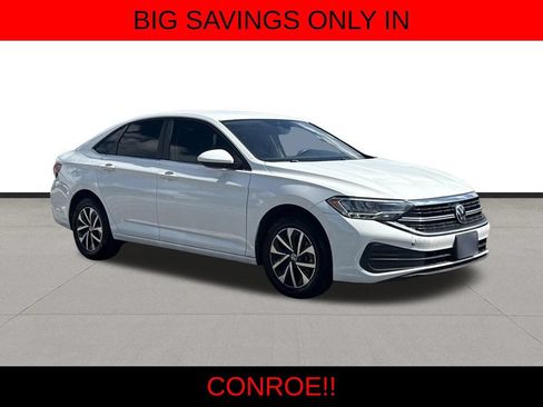 Used 2024 Volkswagen Jetta S FWD image 3