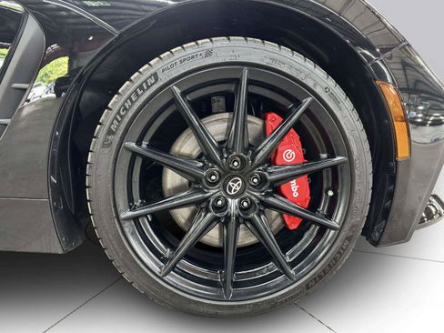 Used 2025 Toyota GR86 Premium w/ Performance Package RWD image 39
