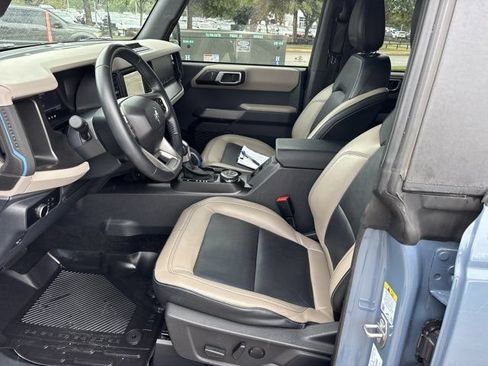 Used 2023 Ford Bronco Wildtrak AWD/4WD image 15