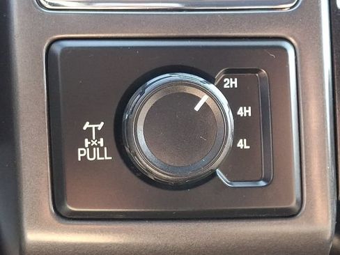 Used 2017 Ford F250 XLT w/ XLT Value Package AWD/4WD image 22