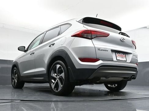 Used 2016 Hyundai Tucson Sport image 38