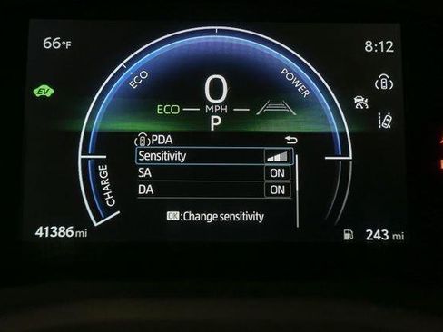 Used 2025 Toyota Camry XSE image 38