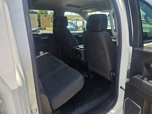 Used 2022 Chevrolet Silverado 1500 LT w/ Protection Package AWD/4WD image 40