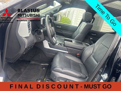 Used 2024 Toyota Tundra Platinum AWD/4WD image 20